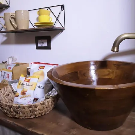 Camilla Luxury أوستوني