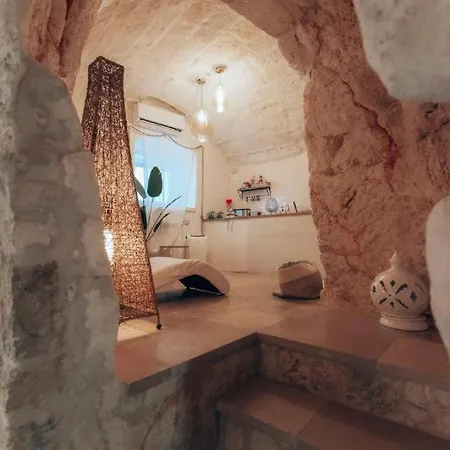 Bed & Breakfast Grotta Carlotta Luxury Suite Ostuni