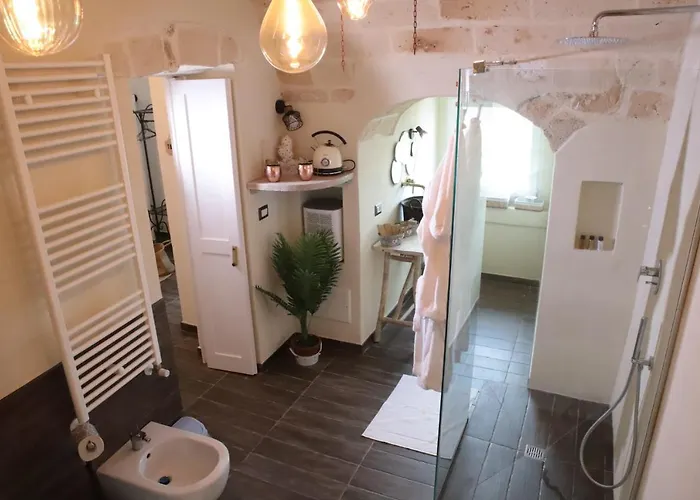 Camilla Luxury אוסטוני